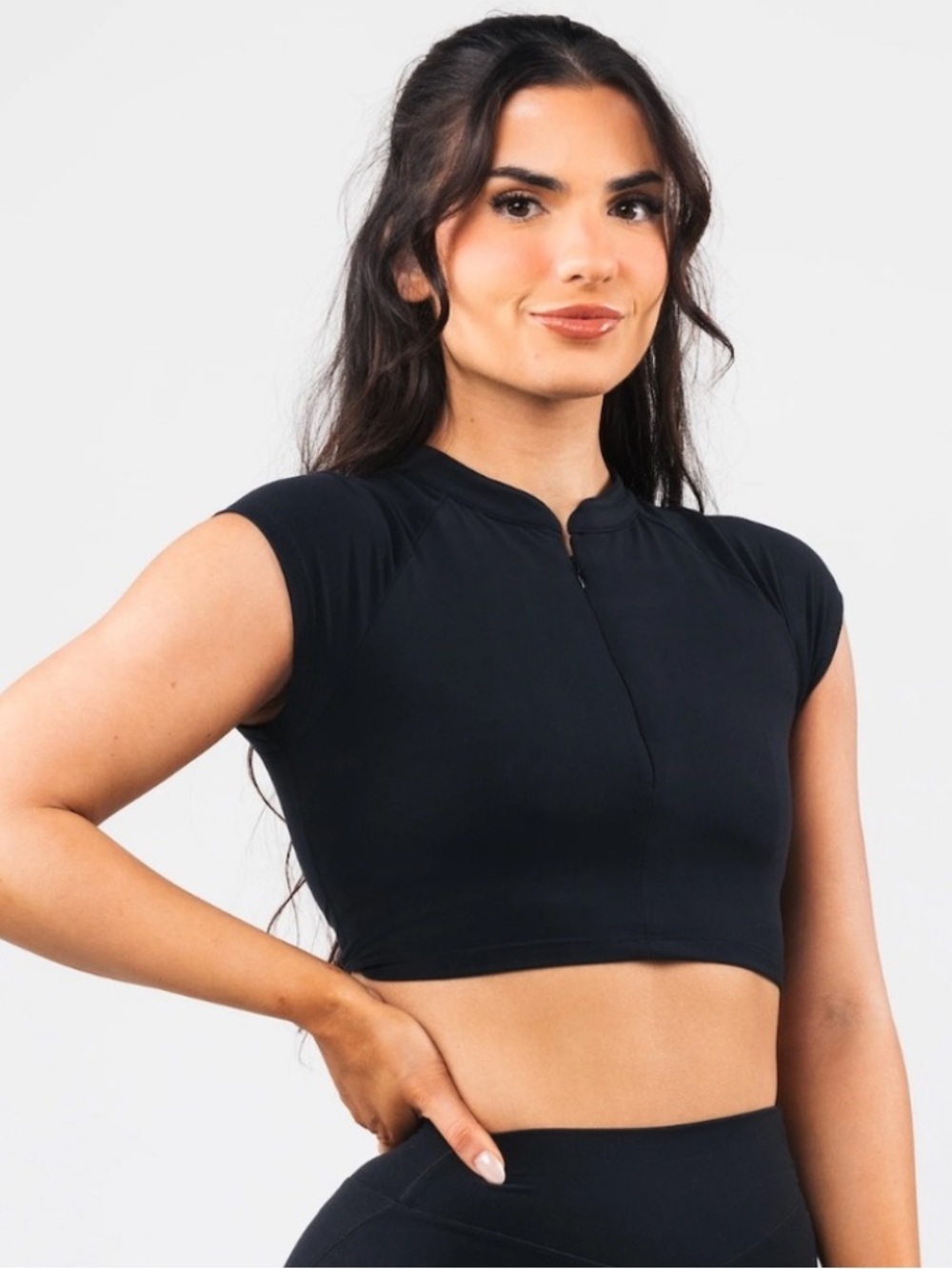 NWT Alphalete Black Zip-Front Crop Top (XS)